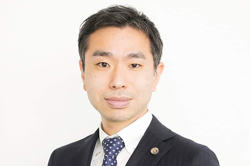 中峯総合法律事務所の代表中峯弁護士